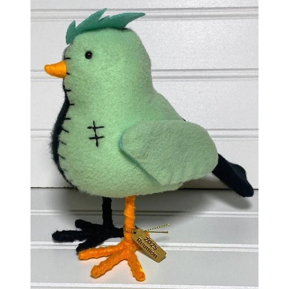 Target Featherly Friends Hyde & EEK SKELLY Halloween Skeleton Bird 2025 Reunion